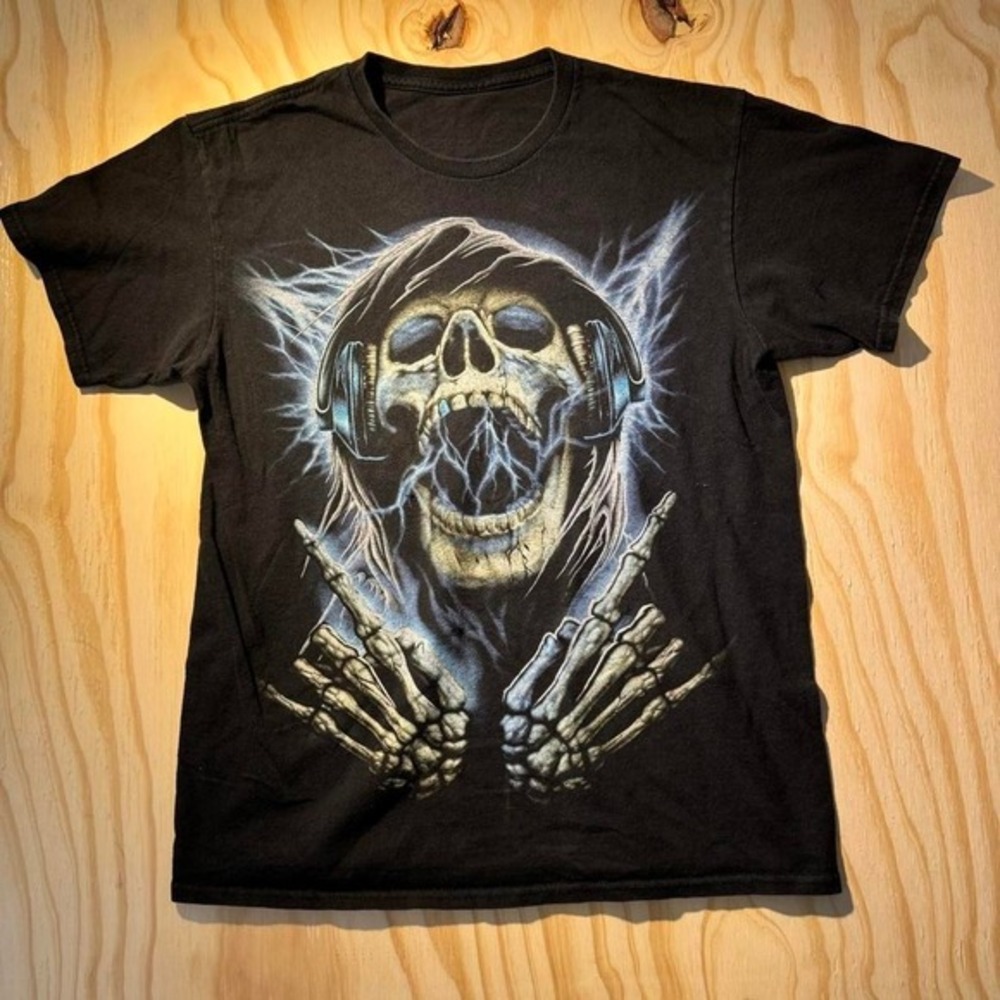 Punk skull shirt